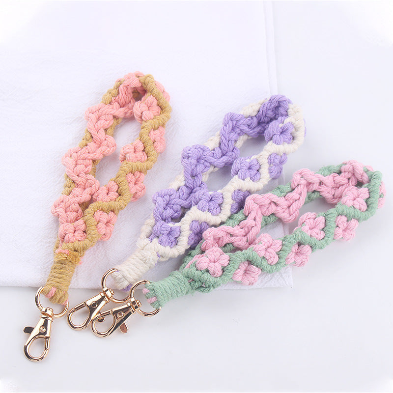 Wholesale Creative Pure Handmade Small Daisy Pattern Sneeper Keychain